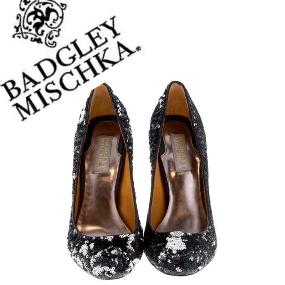 Badgley Mischka sparkly heels 👠